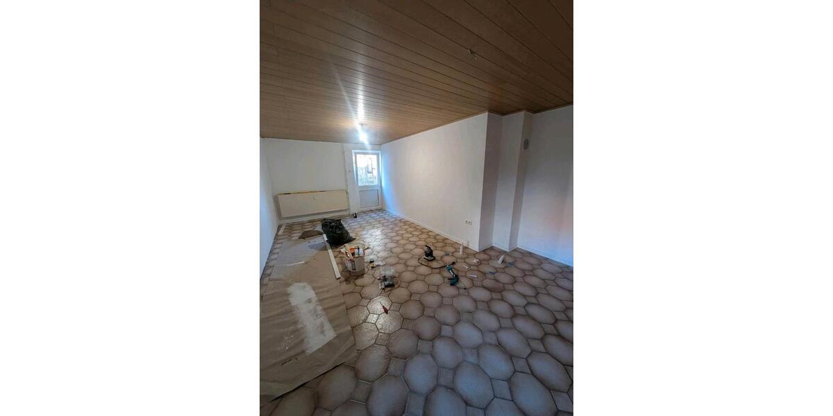 Erdgeschoßwohnung Ringgau - 3 Zimmer, 84 m&sup2;, 700&euro; | Angebot:25995703