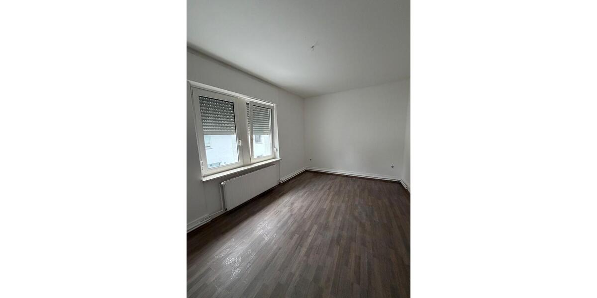 Erdgeschoßwohnung Frankfurt am Main Sossenheim - 3 Zimmer, 80 m&sup2;, 1.250&euro; | Angebot:26547099