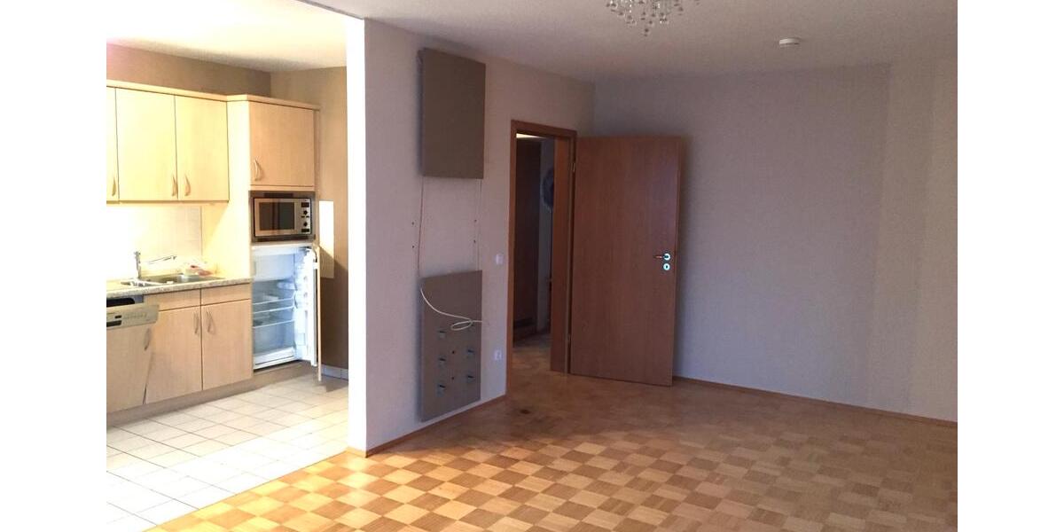 59qm Wohnung, Saal a.d.Donau, Küche Tiefgarage Bad mit Wanne 2 zimmer