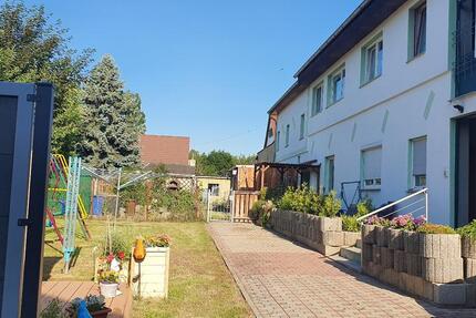 Wohnung Teuchern - 1.5 Zimmer, 30 m&sup2;, 150&euro; | Angebot:24711521