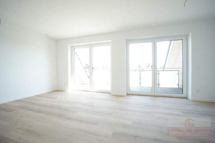 IMMOBILIEN GUMNIOR präsentiert: helle 3-Zimmer-Dachgeschosswohnung in Rheine 3 zimmer