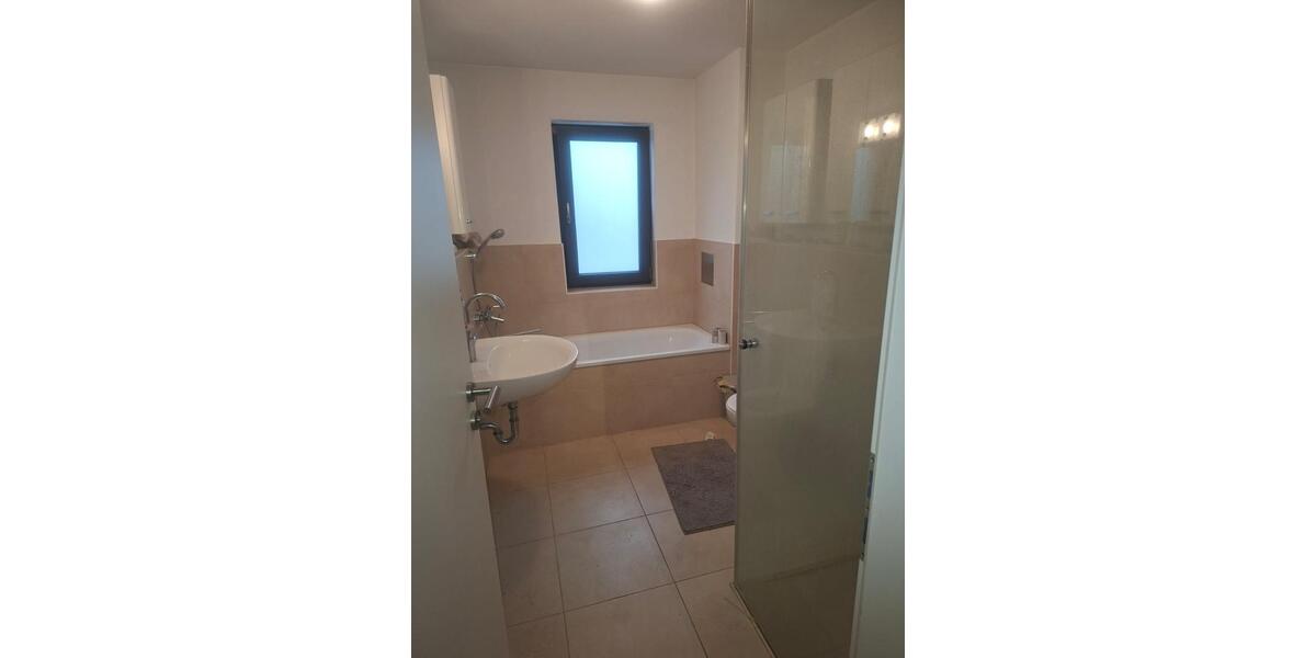 Wohnen auf Zeit Zorneding - 1 Zimmer, 14 m&sup2;, 650&euro; | Angebot:25995086