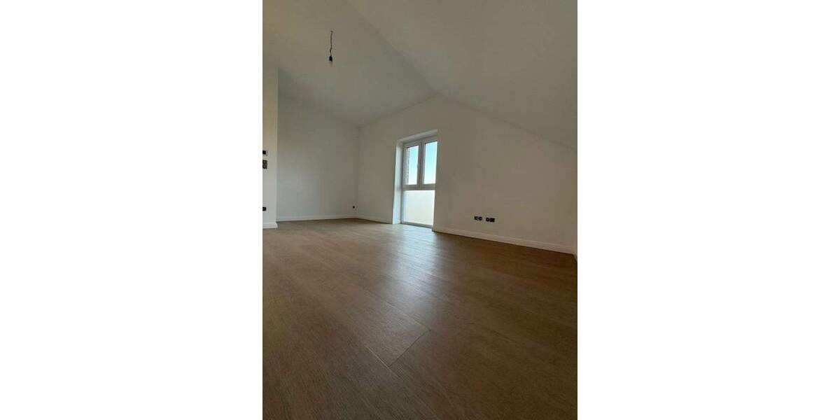 Traumhafte Haushälfte an der Elbe von Privat* Neubau* 4 zimmer