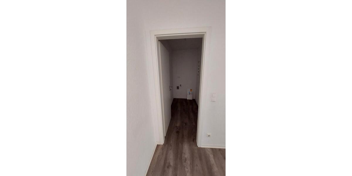 Erdgeschoßwohnung Sangerhausen - 2 Zimmer, 80 m&sup2;, 520&euro; | Angebot:26251788