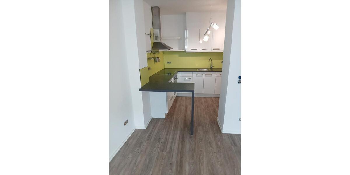 Erdgeschoßwohnung Pößneck - 2 Zimmer, 55 m&sup2;, 490&euro; | Angebot:26530778
