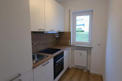 Modern renovierte 1-Zimmer-Wohnung mit Balkon & Einbauküche 1 zimmer