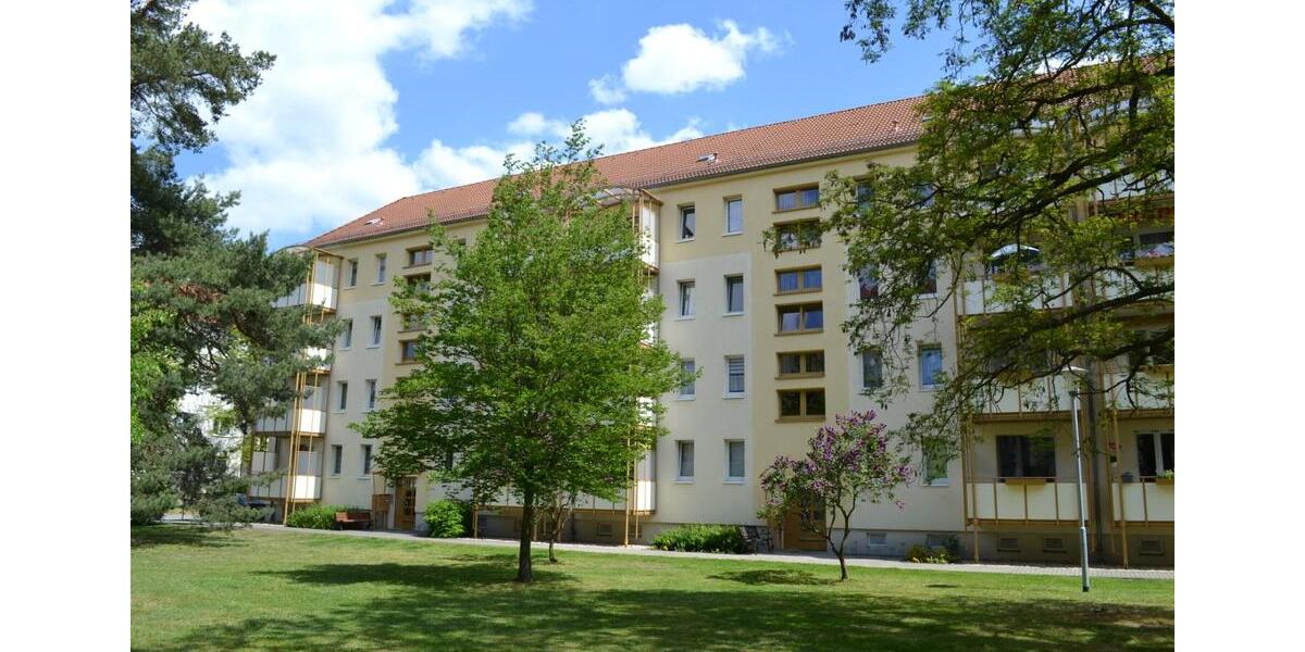 Etagenwohnung Spremberg - 3 Zimmer, 72 m&sup2;, 391&euro; | Angebot:25180148