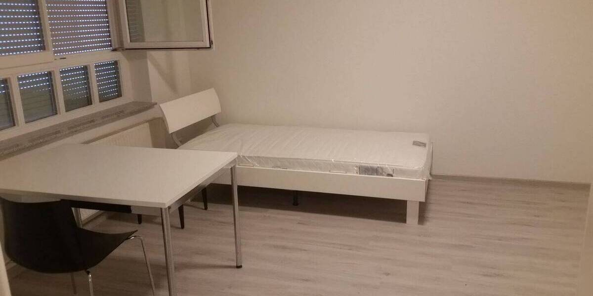 Etagenwohnung Vaihingen an der Enz - 5 Zimmer, 182 m&sup2;, 1.600&euro; | Angebot:26127687