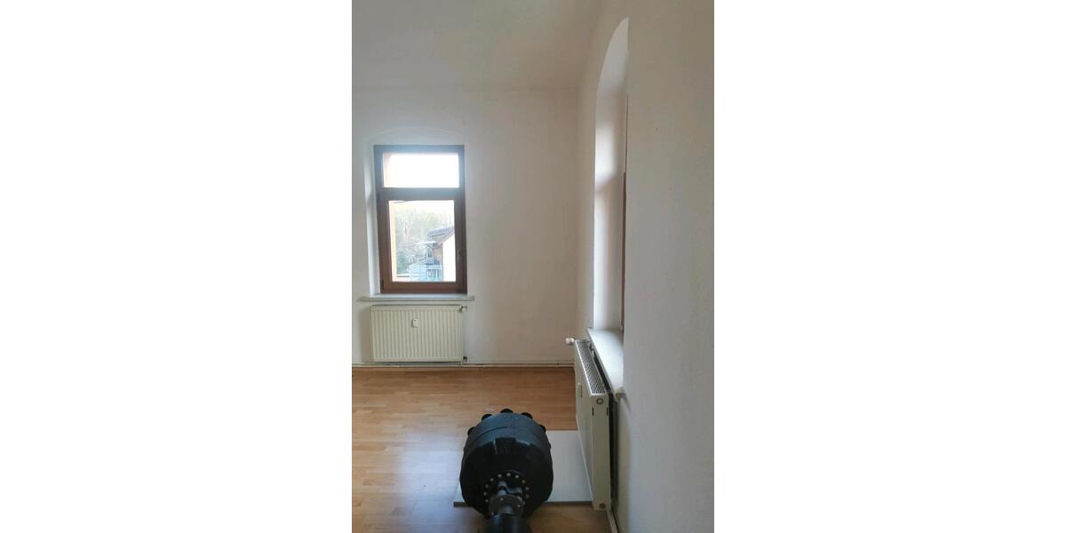 Etagenwohnung Hohenstein-Ernstthal Ernstthal - 4 Zimmer, 79 m&sup2;, 590&euro; | Angebot:26223322