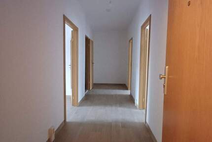 Wohnung Blankenburg - 3 Zimmer, 68 m&sup2;, 452&euro; | Angebot:25781321