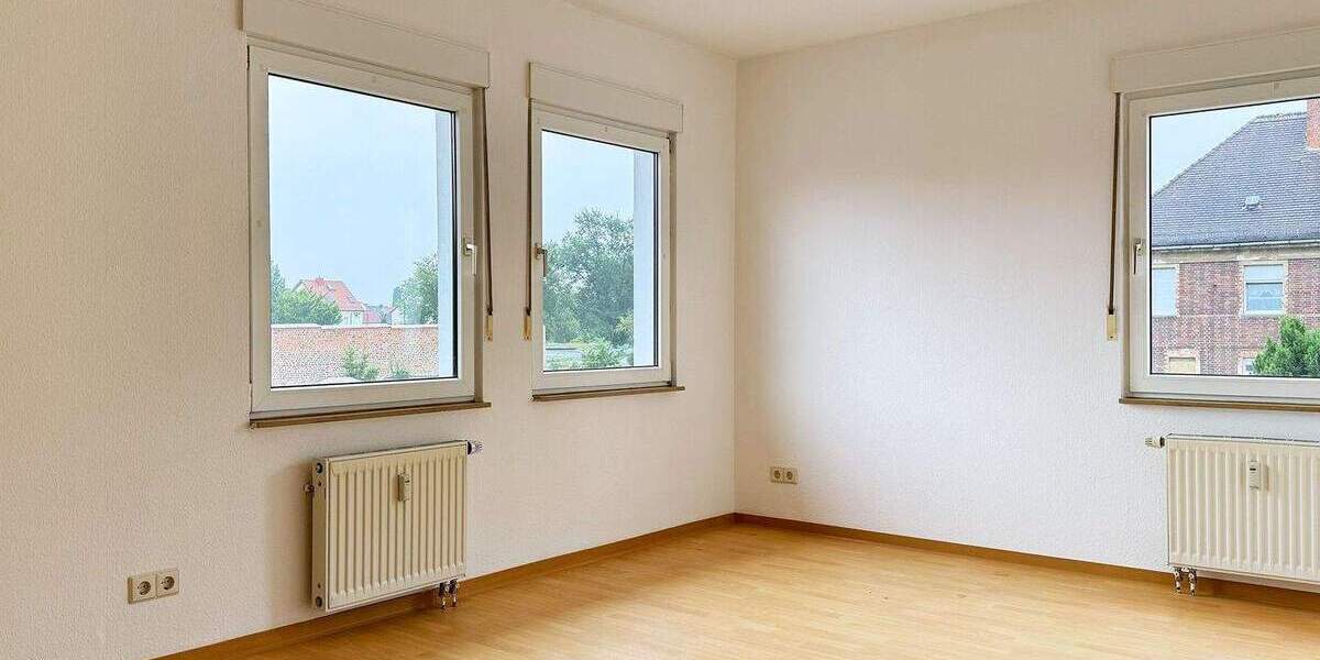 Etagenwohnung Aken - 2 Zimmer, 64 m&sup2;, 335&euro; | Angebot:25665488