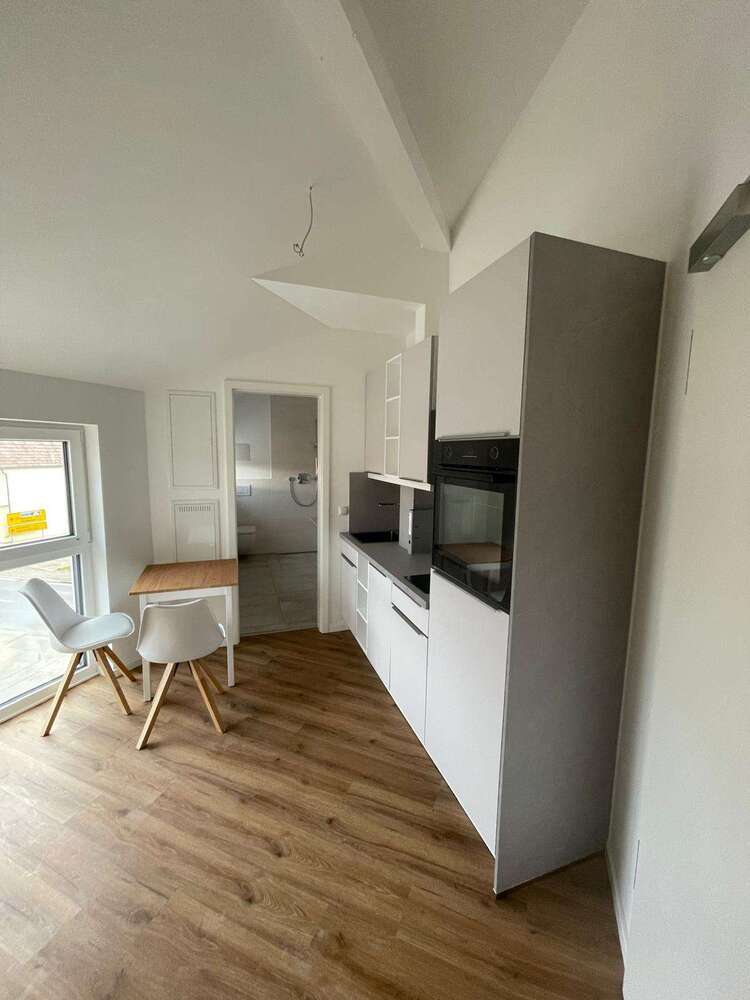 Wohnung zum Mieten in Baunach 245 € 19.47 m²