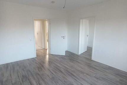 Wohnung Bitterfeld-Wolfen Wolfen - 4 Zimmer, 70 m&sup2;, 476&euro; | Angebot:25728139