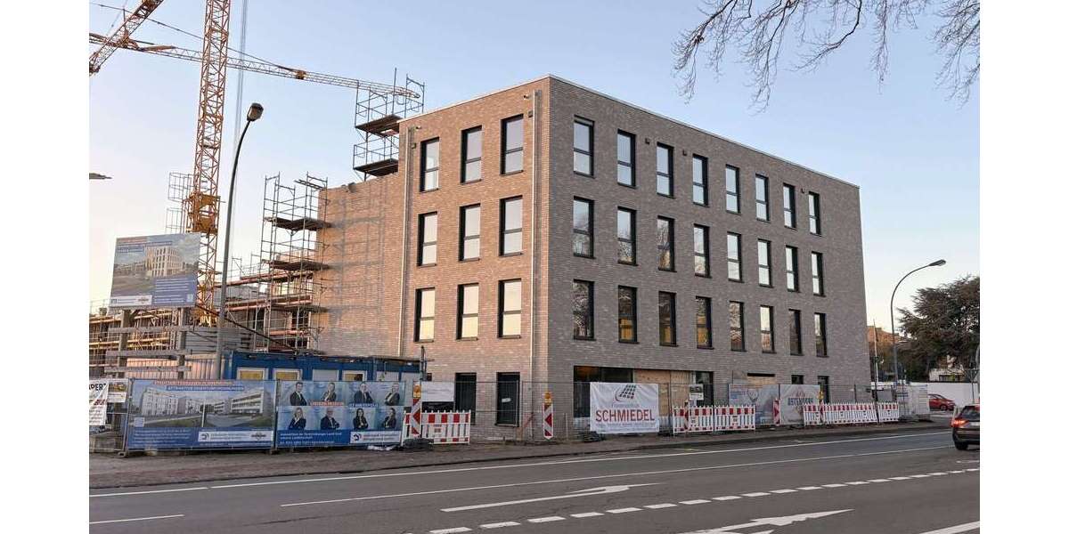 Wohnung zum Mieten in Ibbenbüren 1.660 € 128.01 m² 4 zimmer