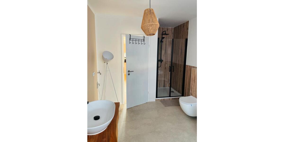 100 qm 4 Raum Maisonette Wohnung mit Dachterrasse möbliertunmöbl 4 zimmer