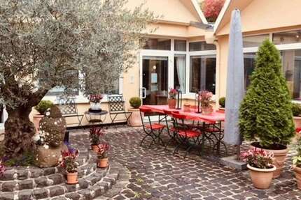 Zimmer Düsseldorf Düsseltal - 1 Zimmer, 1.280&euro; | Angebot:26121607