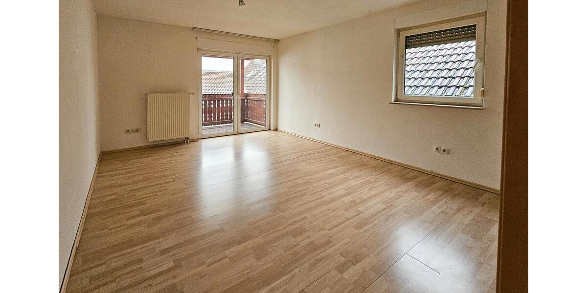 Etagenwohnung Frankenthal (Pfalz) - 4 Zimmer, 150 m&sup2;, 1.550&euro; | Angebot:25887792