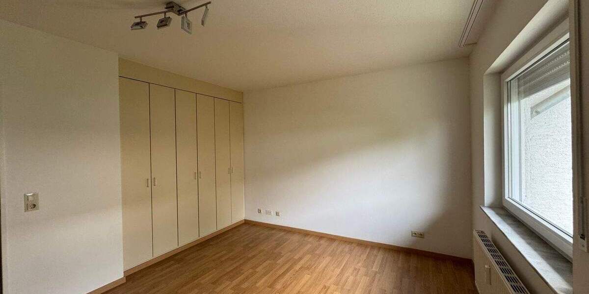 Reihenmittelhaus Binsfeld - 4 Zimmer, 122 m&sup2;, 979&euro; | Angebot:24041979