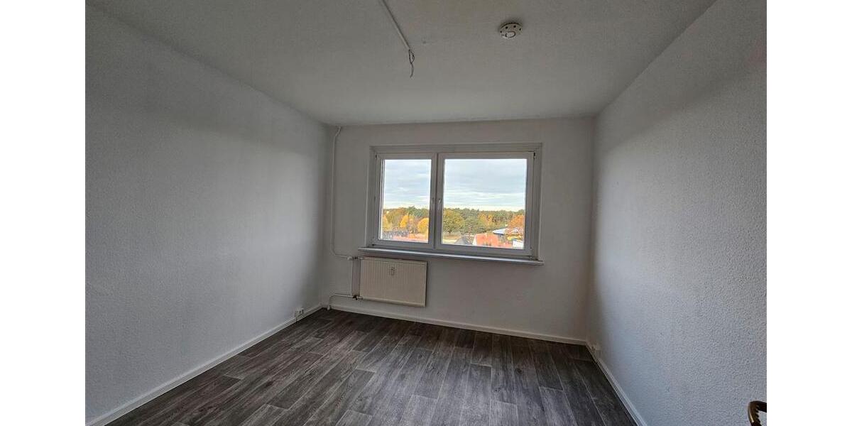 Etagenwohnung Lauchhammer - 3 Zimmer, 64 m&sup2;, 387&euro; | Angebot:19446274