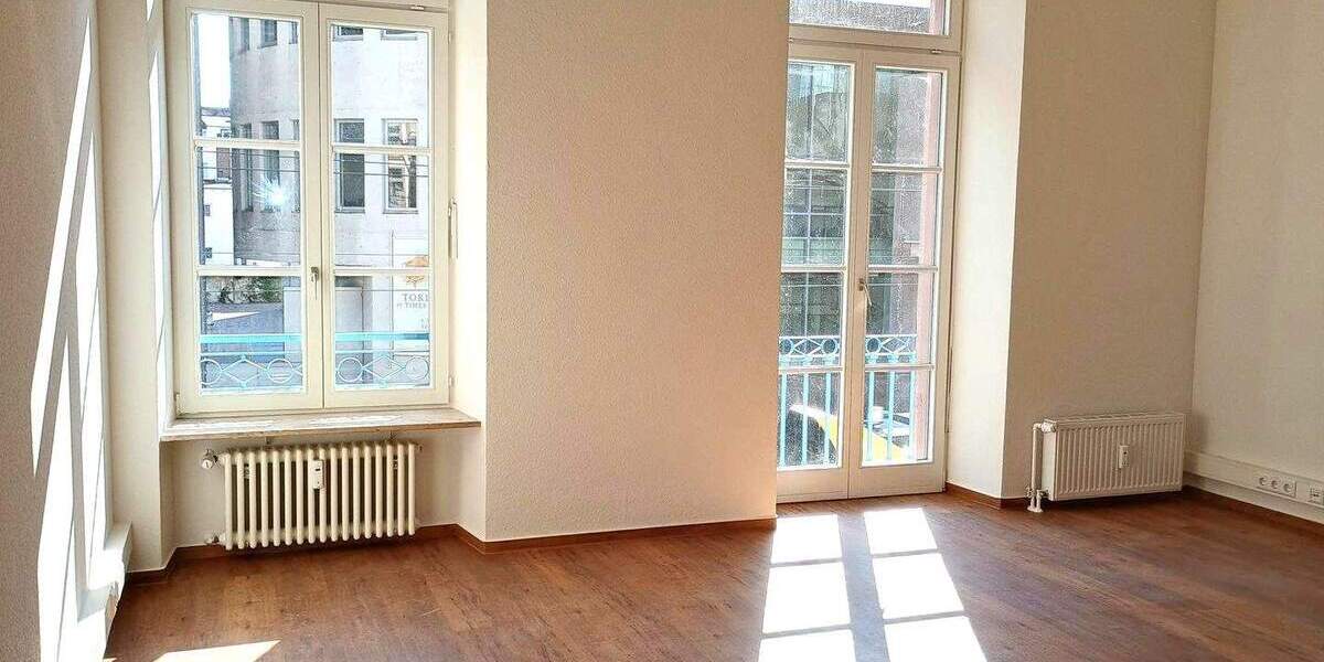 Gewerbeobjekt Freiburg im Breisgau Altstadt - 4 Zimmer, 132 m&sup2;, 1.965&euro; | Angebot:25862445