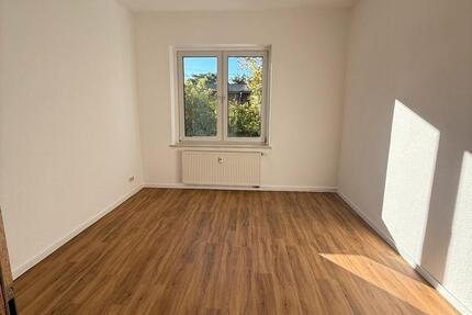 Wohnung Stendal - 3 Zimmer, 58 m&sup2;, 600&euro; | Angebot:27634533