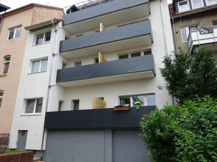 Schöne 2 Zimmer Wohnung mit Balkon in der Oststadt