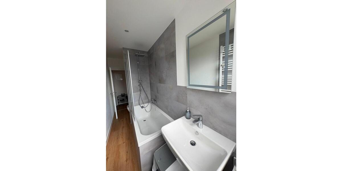 Etagenwohnung Hohenstein-Ernstthal Ernstthal - 1 Zimmer, 42 m&sup2;, 430&euro; | Angebot:26624791