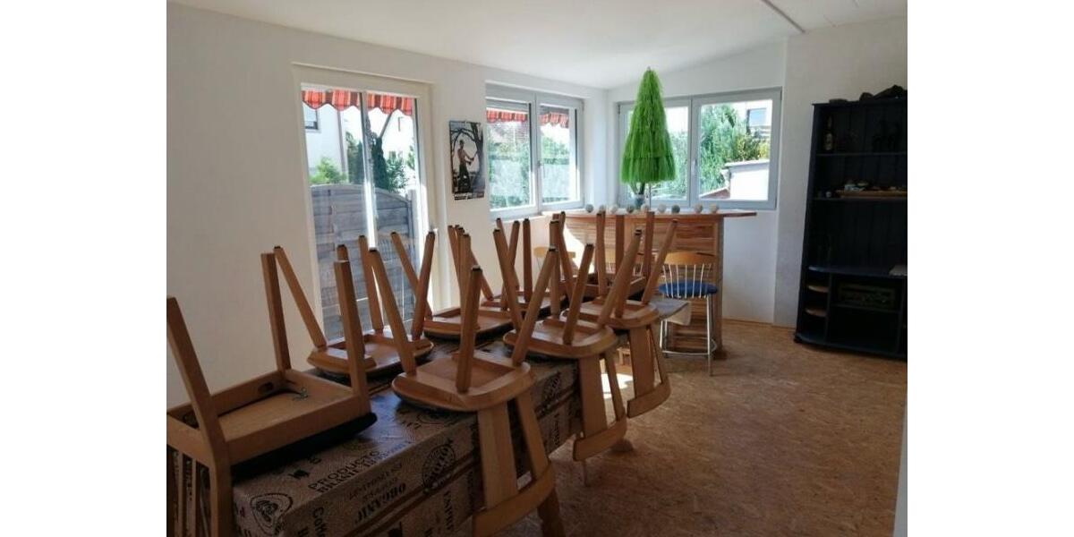 Wohnen auf Zeit Weidenbach - 5 Zimmer, 200 m&sup2;, 300&euro; | Angebot:24695668