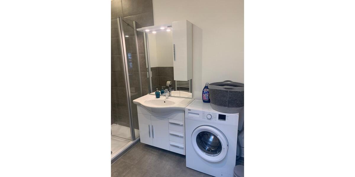 Wohnen auf Zeit Remshalden - 2 Zimmer, 56 m&sup2;, 950&euro; | Angebot:25943587