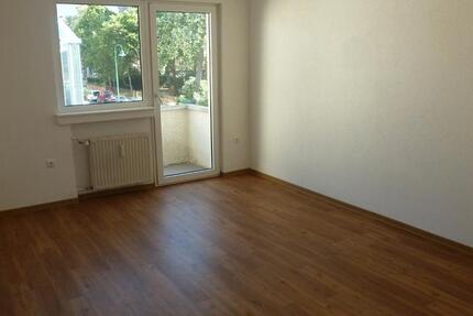 Wohnung Darmstadt Darmstadt-Nord - 3 Zimmer, 85 m&sup2;, 1.100&euro; | Angebot:26665882