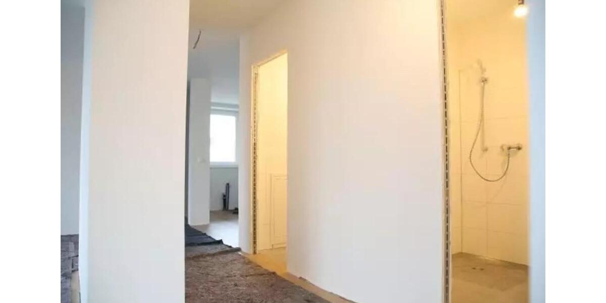 2-Zimmer Wohnung, Dachterrasse, EBK - ab 1. März 2 zimmer