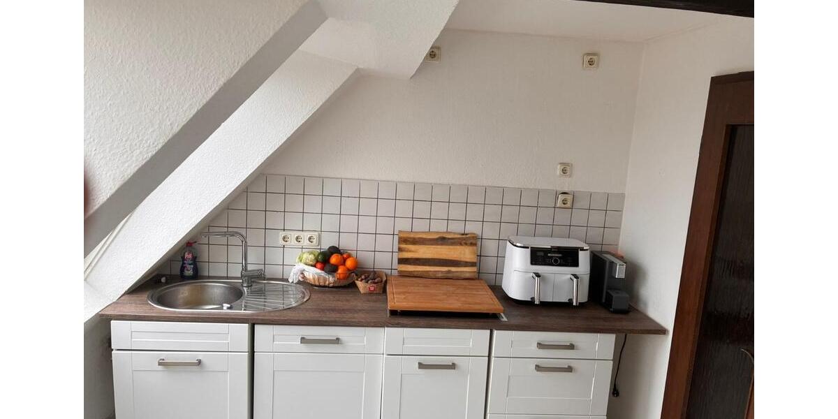 Dachgeschoßwohnung Bielefeld - 3.5 Zimmer, 100 m&sup2;, 850&euro; | Angebot:25903083