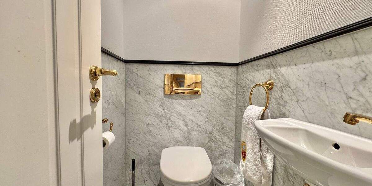 Schöne Altbauwohnung in Citylage 5 zimmer