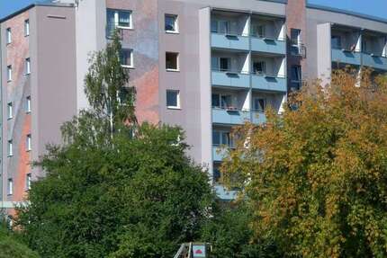 Wohnung zum Mieten in Gera 333,63 € 57.03 m² 2 zimmer