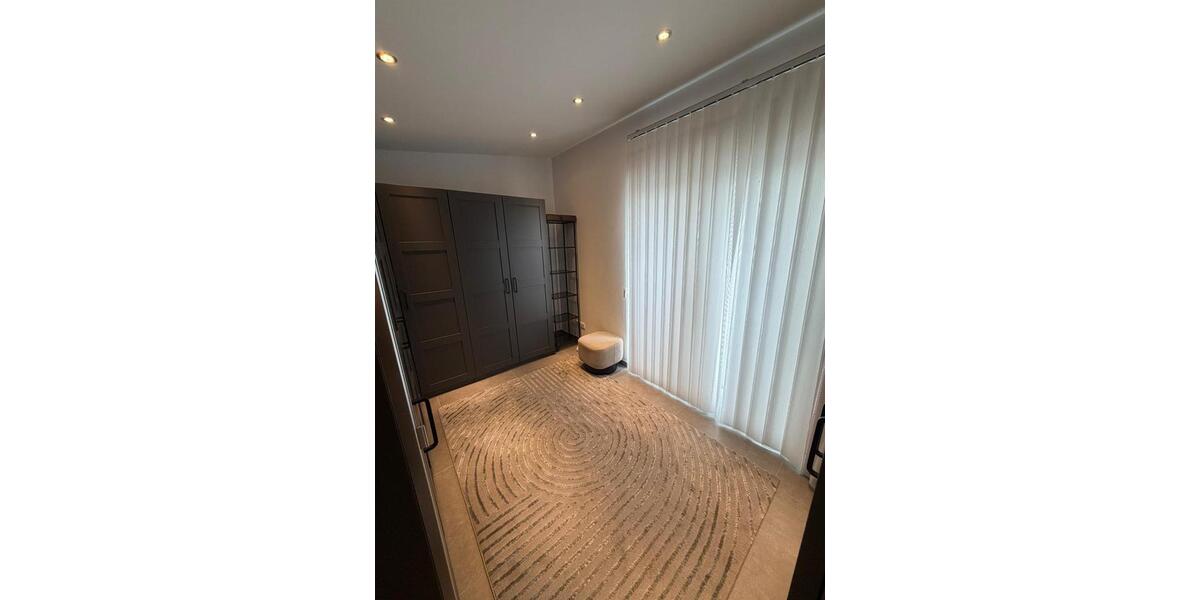 Einfamilienhaus Offenbach am Main Hafen - 3.5 Zimmer, 85 m&sup2;, 1.550&euro; | Angebot:24876105