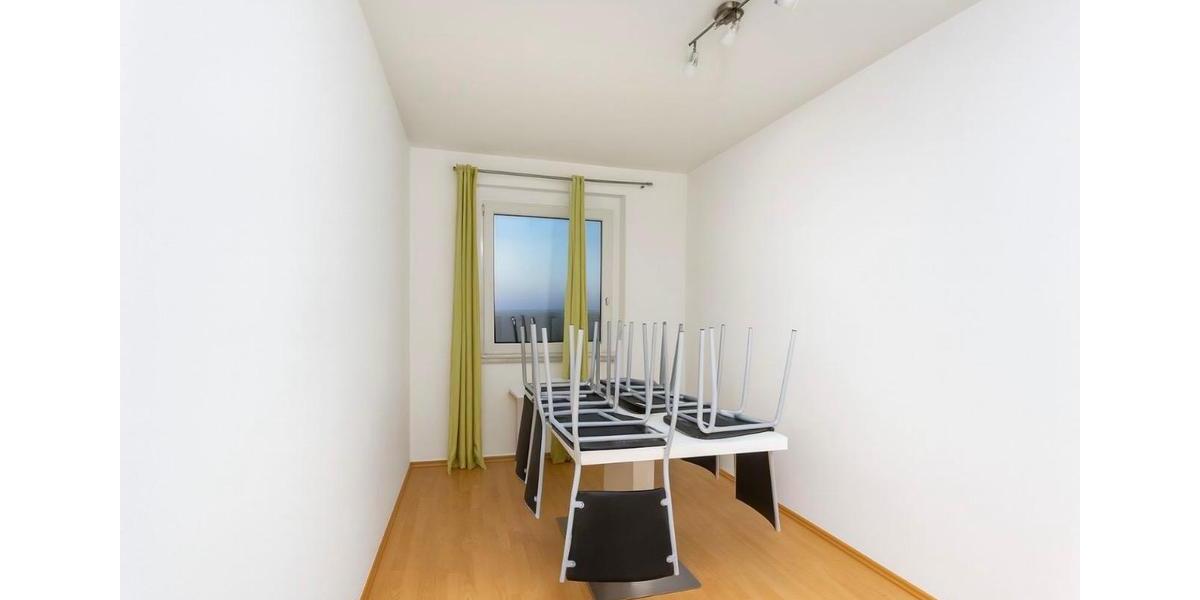 Etagenwohnung Rudolstadt - 4 Zimmer, 70 m&sup2;, 570&euro; | Angebot:25965216