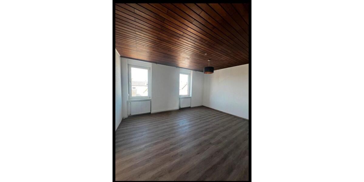 Einfamilienhaus Darmstadt Darmstadt-West - 8 Zimmer, 180 m&sup2;, 2.450&euro; | Angebot:26272351