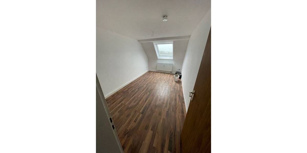 Etagenwohnung Gelsenkirchen Rotthausen - 3 Zimmer, 72 m&sup2;, 395&euro; | Angebot:20959629