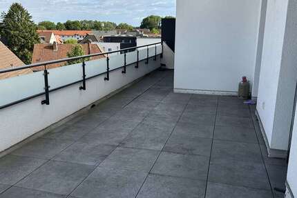 Wohnung zum Mieten in Braunschweig 1.500 € 105 m² 3 zimmer