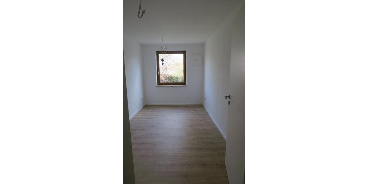 Erdgeschoßwohnung Windach - 4.5 Zimmer, 125 m&sup2;, 1.550&euro; | Angebot:24673260