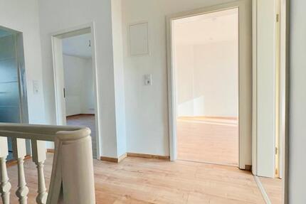 Wohnung Bremen Gröpelingen - 3 Zimmer, 85 m&sup2;, 1.200&euro; | Angebot:26579142