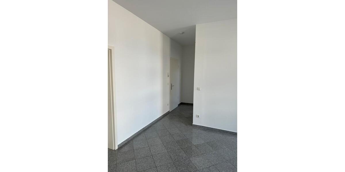 Etagenwohnung Mönchengladbach West - 3 Zimmer, 79 m&sup2;, 850&euro; | Angebot:26605432
