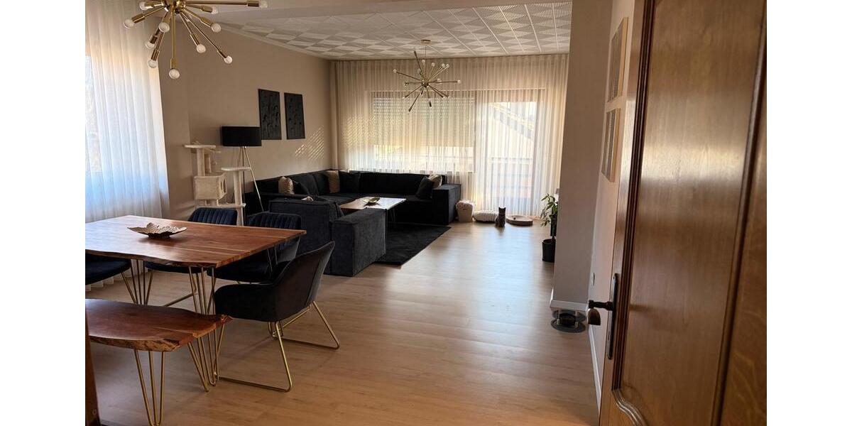 Erdgeschoßwohnung Hiddenhausen - 3 Zimmer, 90 m&sup2;, 1.100&euro; | Angebot:25514506