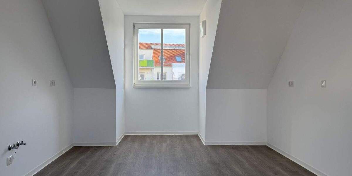 Etagenwohnung Delitzsch - 3 Zimmer, 107 m&sup2;, 960&euro; | Angebot:25673795