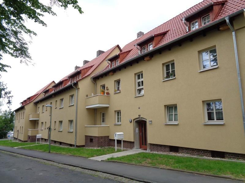 Individuelle 3-Zimmer-Dachgeschosswohnung in guter Wohnlage zimmer