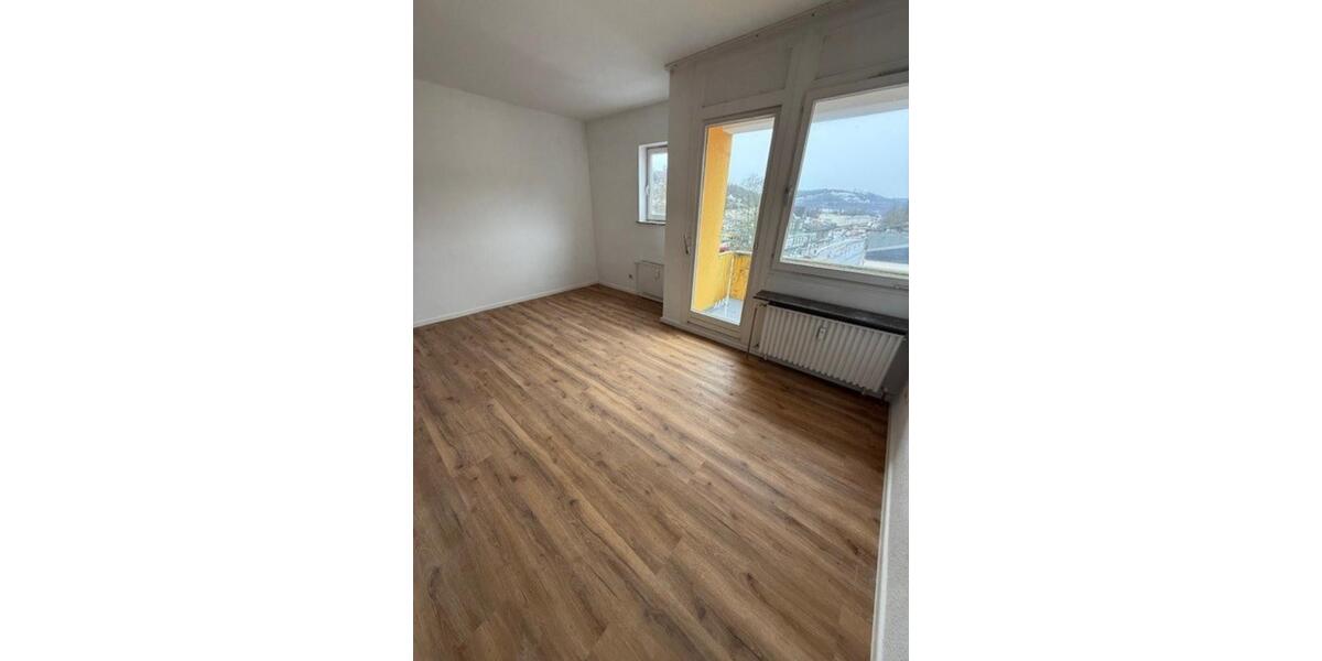 Etagenwohnung Hilchenbach - 4 Zimmer, 95 m&sup2;, 665&euro; | Angebot:24752170