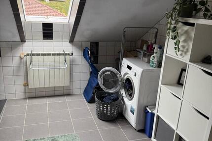 gemütliche 4 Zimmer DG-Wohnung mit Fernblick 4 zimmer