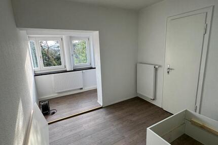 Wohnen auf Zeit Fulda - 7 Zimmer, 170 m&sup2;, 320&euro; | Angebot:25961589