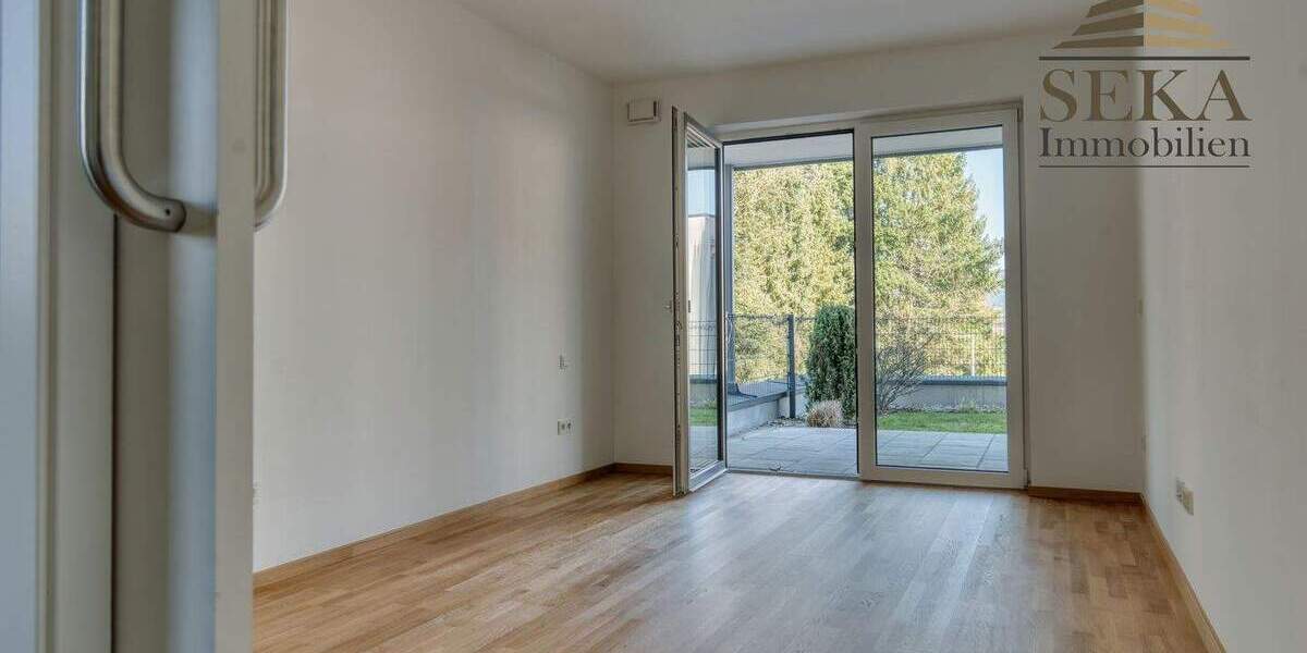 Etagenwohnung Deggendorf - 2 Zimmer, 101 m&sup2;, 1.095&euro; | Angebot:25772724