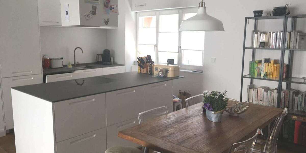 Wohnung zum Mieten in Frankfurt 2.190 € 100 m² 4 zimmer